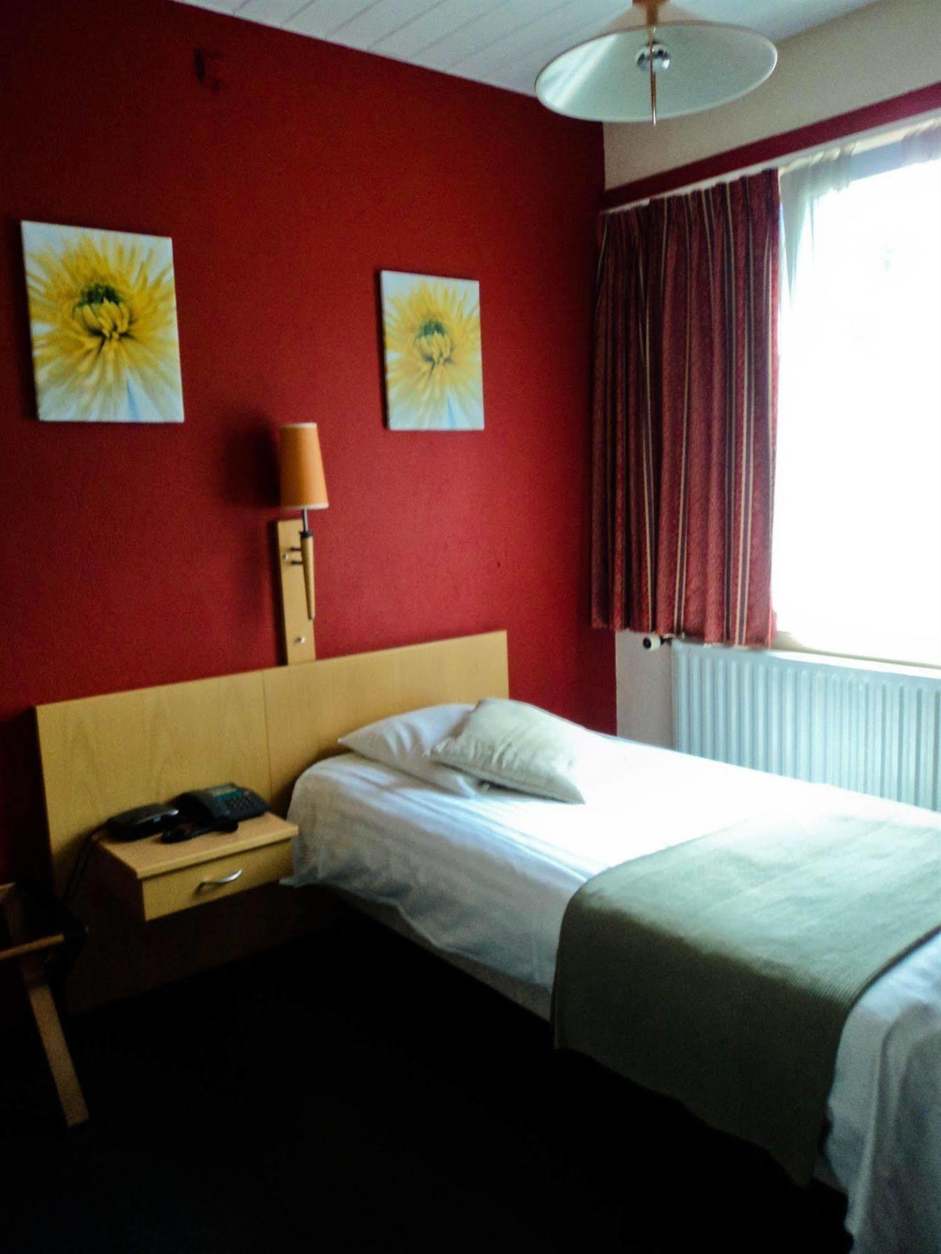 Hotel Auberge Van Strombeek Jette Ngoại thất bức ảnh