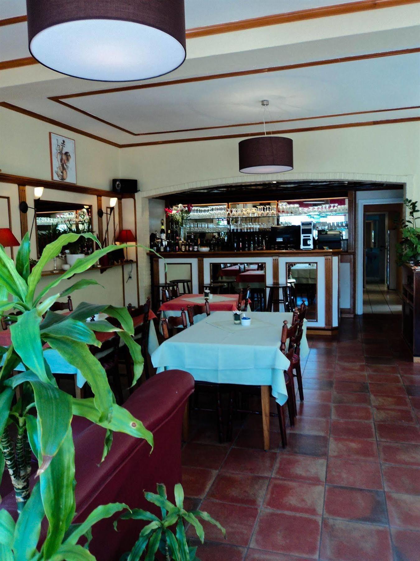 Hotel Auberge Van Strombeek Jette Ngoại thất bức ảnh