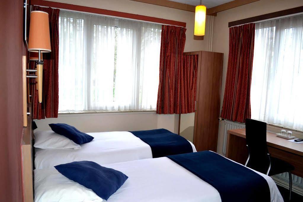 Hotel Auberge Van Strombeek Jette Ngoại thất bức ảnh