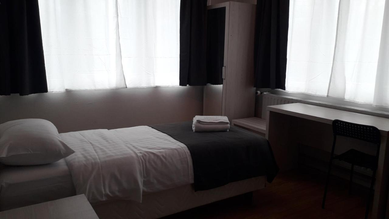 Hotel Auberge Van Strombeek Jette Ngoại thất bức ảnh
