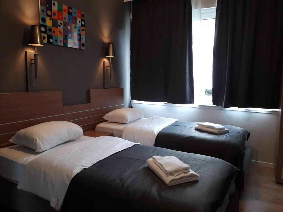 Hotel Auberge Van Strombeek Jette Ngoại thất bức ảnh