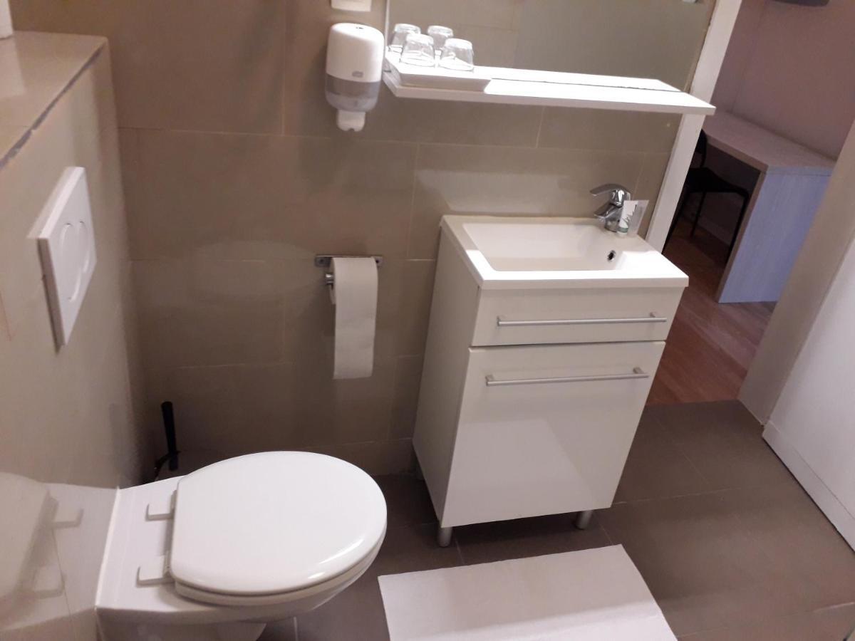 Hotel Auberge Van Strombeek Jette Ngoại thất bức ảnh