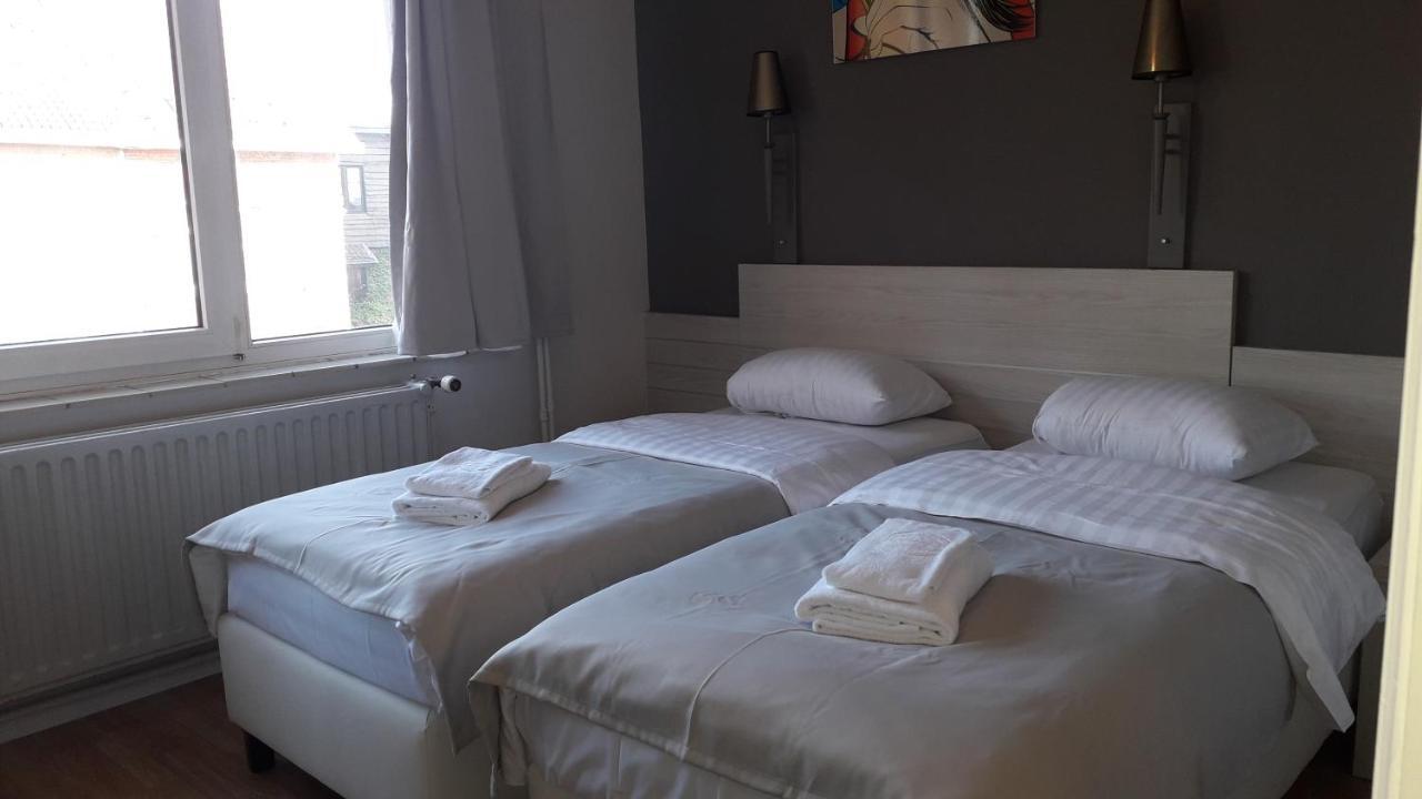 Hotel Auberge Van Strombeek Jette Ngoại thất bức ảnh