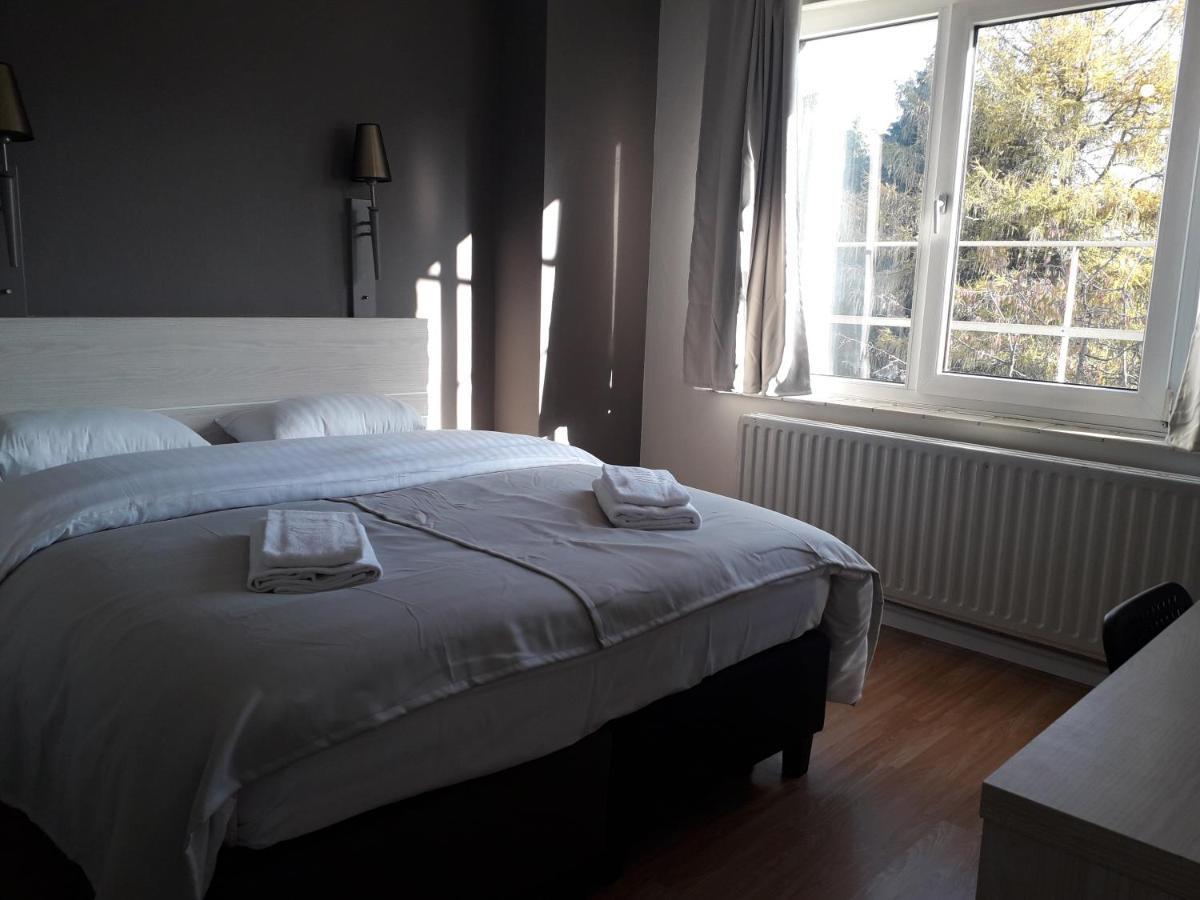 Hotel Auberge Van Strombeek Jette Ngoại thất bức ảnh