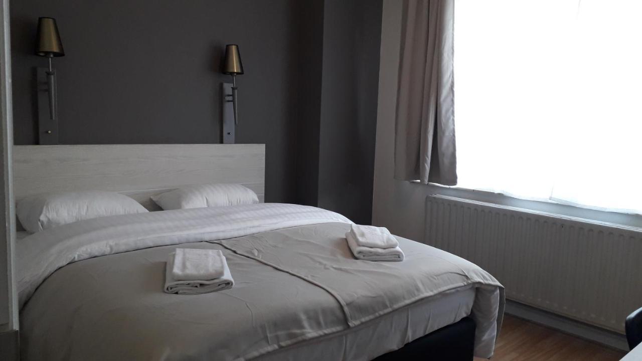 Hotel Auberge Van Strombeek Jette Ngoại thất bức ảnh